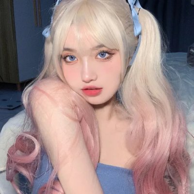 死后才知我是顶级大佬的白月光